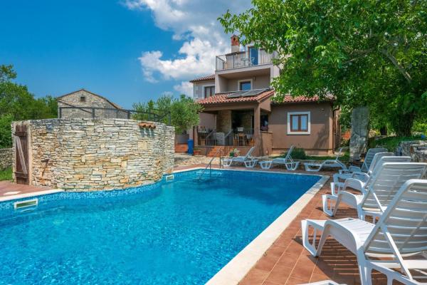 Na zdjęciu widoczny jest obiekt Villa Arco położony w mieście Cukrići.