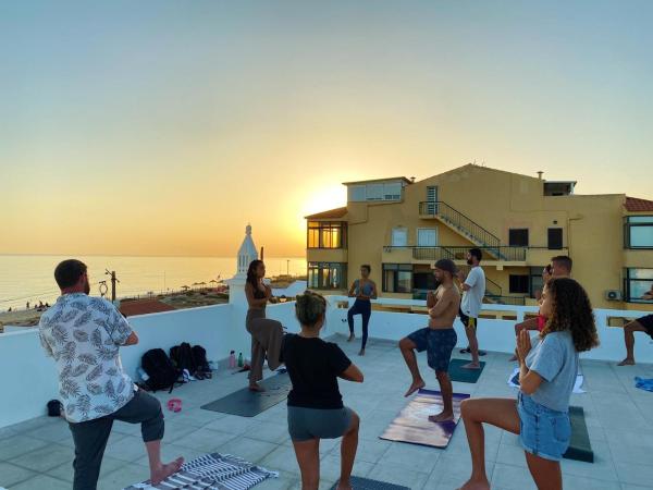 Op de foto is het object Blife Faro Beach Hostel & Rooms te zien, gelegen in de stad Faro.