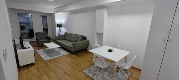 Relaxing property, Скопье