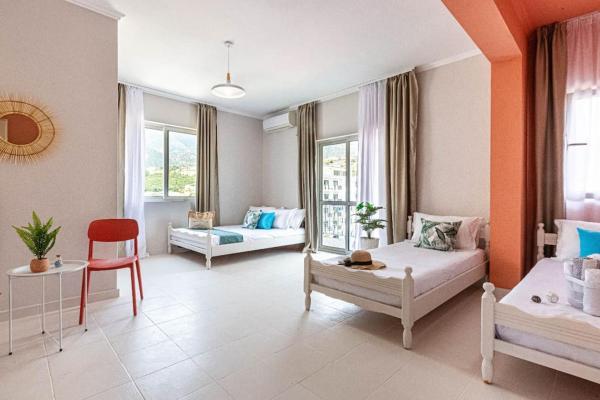 A la foto es mostra l'objecte Himara City 33 - Central, Beach Access situat a la ciutat de Himare.