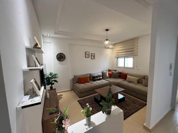 La photo montre l'objet appartement meublé situé dans la ville de Rabat.