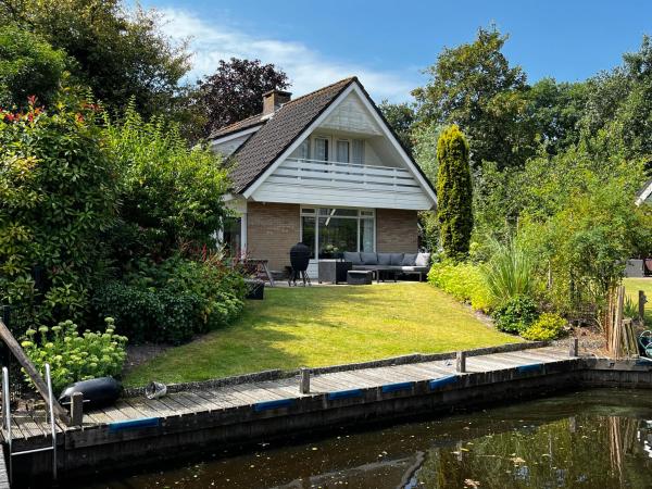 A la foto es mostra l'objecte Vakantiehuis Lytse Mar situat a la ciutat de Idskenhuizen.