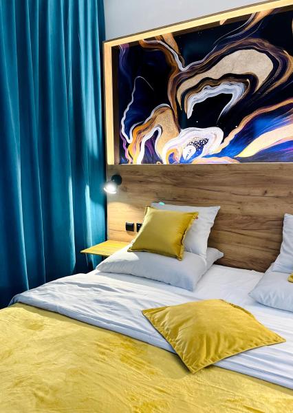 写真にはチェホチネク市にあるHotel Uzdrowiskowy St Georgeが写っています。