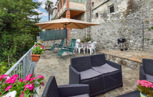 A la foto es mostra l'objecte Cozy Home In Limano With Wifi situat a la ciutat de Cocciglia.
