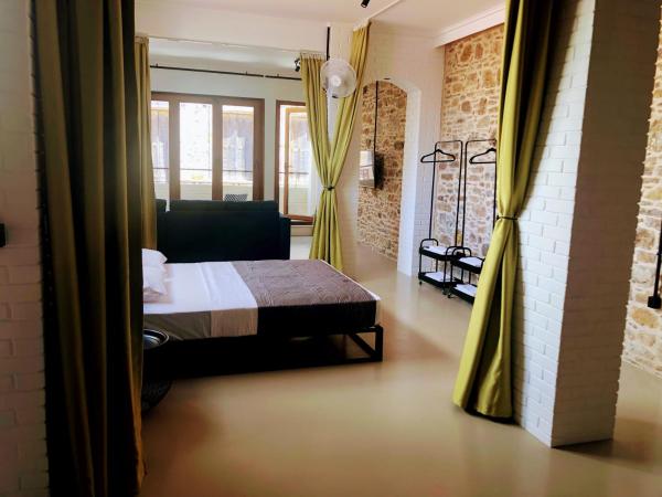 Na foto é possível ver o objeto Loft in Aplotaria localizado na cidade de Chios.