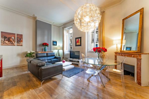 Magnifique Appartement Au Cœur Du Quartier Historique Saint-michel - Bordeaux