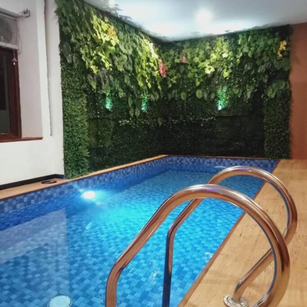 A la foto es mostra l'objecte Asri Panderman Villa J-1 situat a la ciutat de Tlekung.