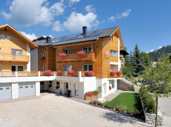 A la foto es mostra l'objecte Residence Ciasa Mirasas situat a la ciutat de Badia.