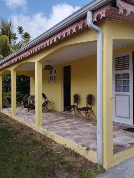Auf dem Foto ist das Objekt Petite maison 2 personnes chez Roger in der Stadt Gros-Morne zu sehen.