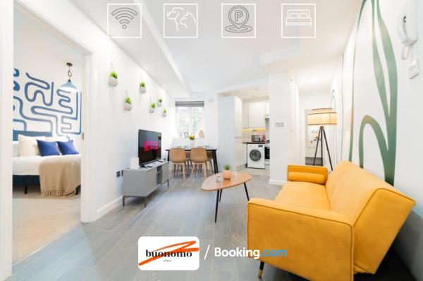 Two Bedroom Apartment By Buonomo Stays Short Lets & Serviced Accommodation in Islington, Londra