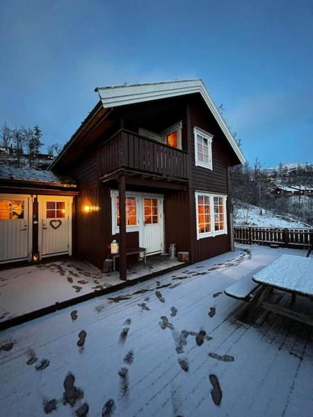 照片显示了位于Olsborg市的Hytte i Målselv Fjellandsby物件。