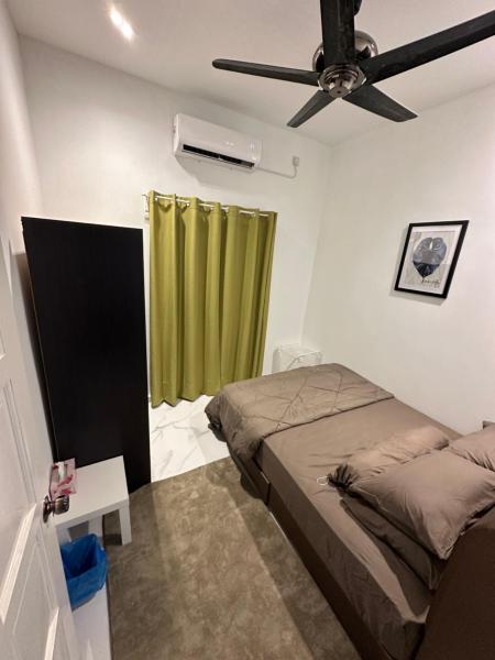 Op de foto is het object Banting Sg Lang Homestay 2 bedrooms te zien, gelegen in de stad Banting.