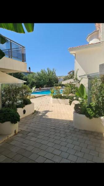 På billedet ses objektet Mercan Apart beliggende i byen Fethiye.