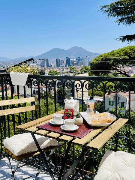Auf dem Foto ist das Objekt Apartment luxury panoramic in der Stadt Neapel zu sehen.