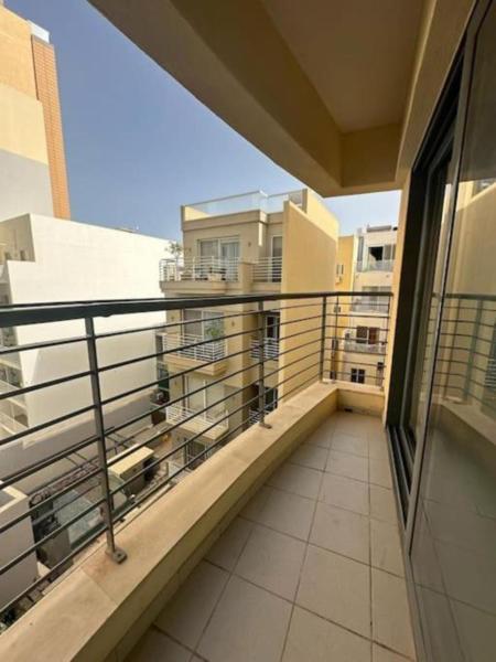 Flat in the heart of St Julians photo 5