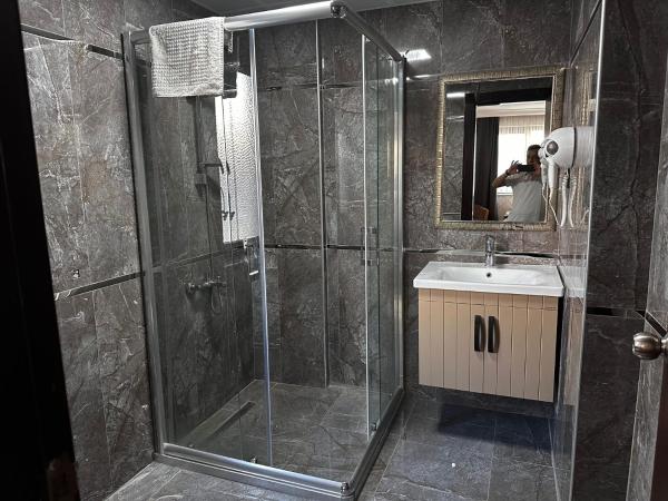 På bildet vises objektet Başkent HOTEL som ligger i byen Ankara.