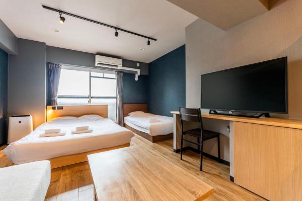 På billedet ses objektet e-stay namba beliggende i byen Osaka.