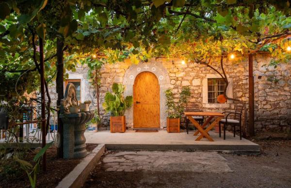 Nella foto è visibile l'oggetto Guest House Castle situato nella città di Shkodër.