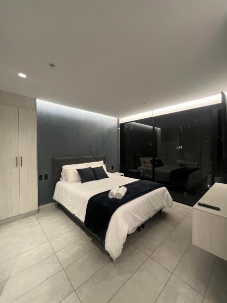 A la foto es mostra l'objecte Apart studio en la mejor zona de Quito La Carolina situat a la ciutat de Quito.