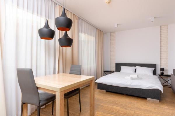 A la foto es mostra l'objecte Rynek Wrocław Deluxe Studio by BookingHost situat a la ciutat de Wrocław.