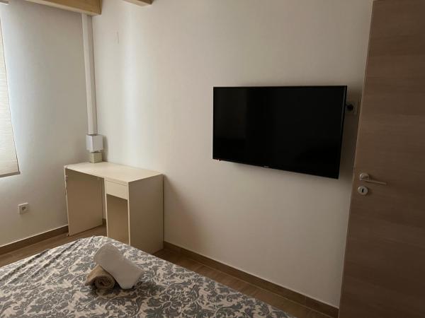 Na fotografii je vidět objekt Villa Klara nacházející se ve městě Privlaka.