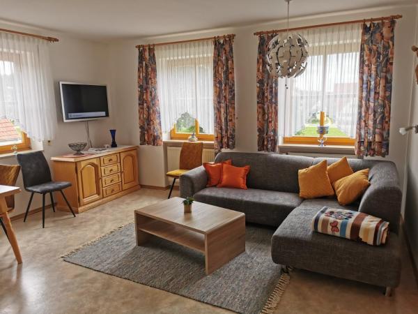 På billedet ses objektet Ferienwohnung Zum Dondl beliggende i byen Wemding.
