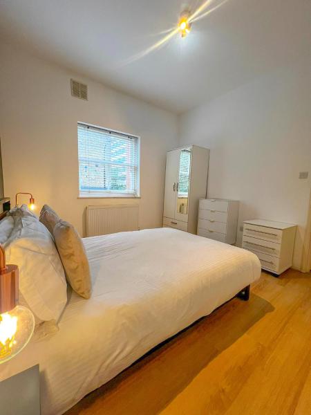 Maple Street Apartments, London