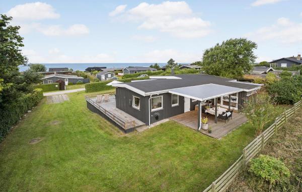 A la foto es mostra l'objecte Gorgeous Home In Kalundborg With Wifi situat a la ciutat de Kalundborg.