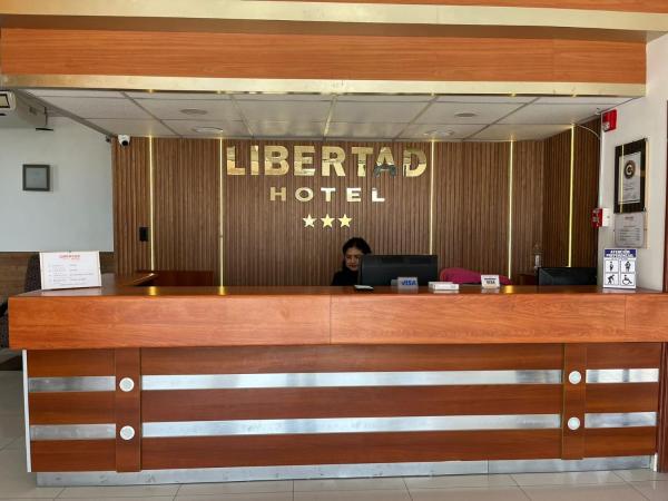 På billedet ses objektet Hotel Libertad Pacasmayo beliggende i byen Pacasmayo.