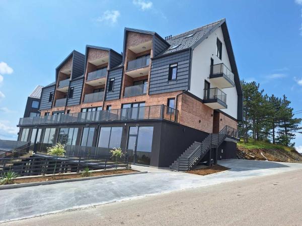 A la foto es mostra l'objecte Apartman Maksimović Divčibare situat a la ciutat de Divčibare.