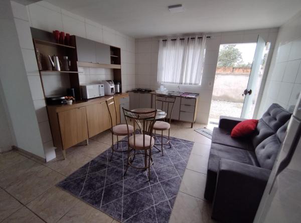 A la foto es mostra l'objecte Apartamento térreo em palhoça situat a la ciutat de Palhoça.