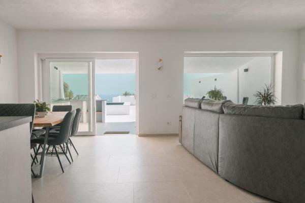 A la foto es mostra l'objecte neues Haus Meerblick,Heizung Pool das ganze Jahr situat a la ciutat de Brunella.