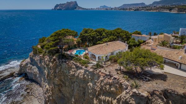 A la foto es mostra l'objecte AVANOA - Cabo Palos Moraira situat a la ciutat de Cap Blanc.