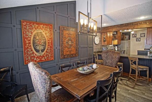 Deck with Views, Gas Grill, Renovated Luxurious Townhome on Burgess Creekの写真3