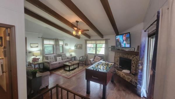 Фотография 4: MountScape, Escape to the Mountains! Private hot tub, MTN views
