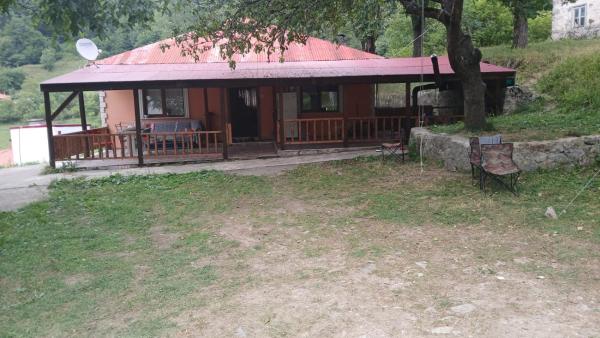 Nella foto è visibile l'oggetto İnci Dağ Evi situato nella città di Macka.