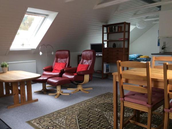 Na fotografii je vidět objekt Aarstidernes BB nacházející se ve městě Lemming.