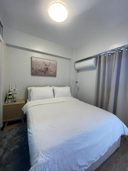 1 BR Condo with balcony in Verdon Parc Trevans Building, Davao