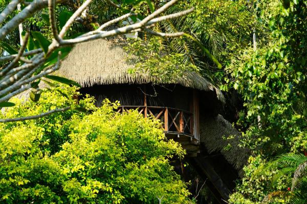 På bildet vises objektet Huma Terra Lodges som ligger i byen Ampegama.