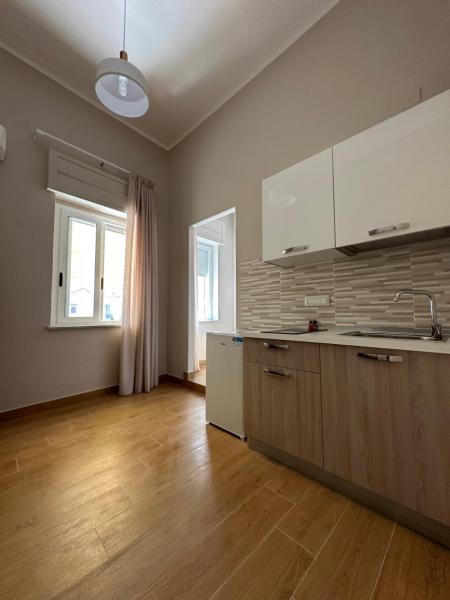 Portanova 6 Guest House, Naples
