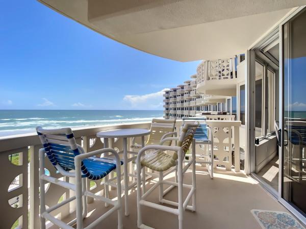 Wait N Sea Golden Arms Condo ~ Beachfront ~ Walk To Shopping Dining Entertainment ~ Ga502 - New Smyrna Beach, FL