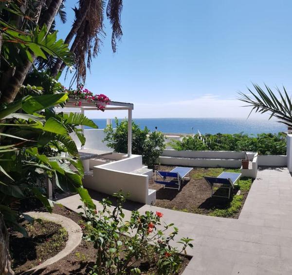 En la foto se muestra el objeto A casa di Nino, Stromboli ubicado en la ciudad de Stromboli.