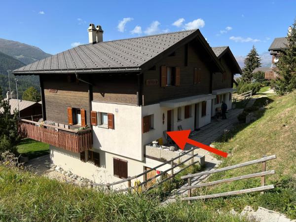 A la foto es mostra l'objecte Maisonette Wohnung mit Bergsicht situat a la ciutat de Esch.