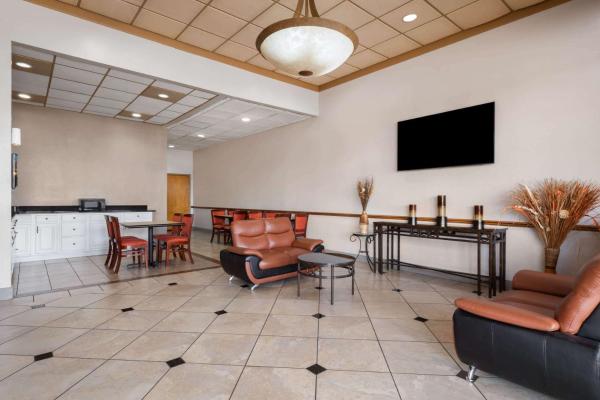 Foto 6: Super 8 by Wyndham Longview/North