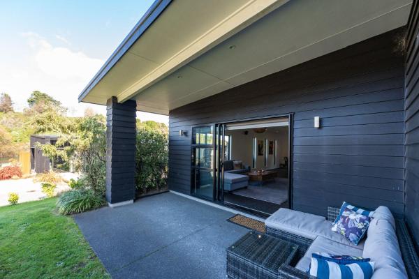 Foto 2: Riverside in gated community, with spa pool and WI-FI