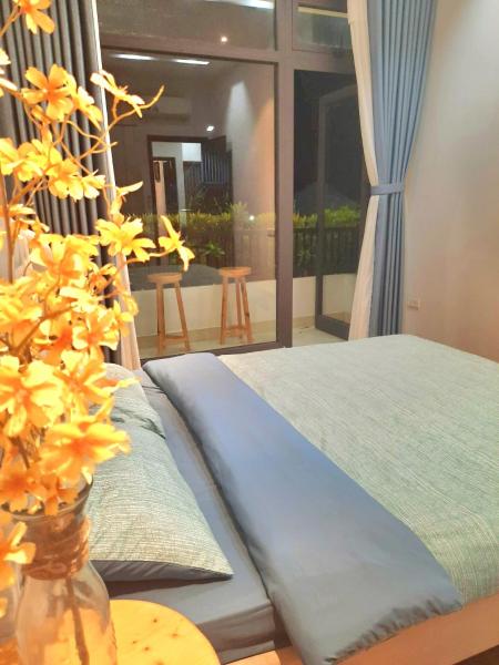 A la foto es mostra l'objecte Sunshine villa situat a la ciutat de Ấp Long Hồ Hạ.