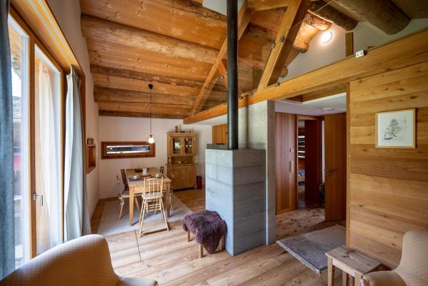 På billedet ses objektet Apartment Stalla Capre Isola beliggende i byen Maloja.
