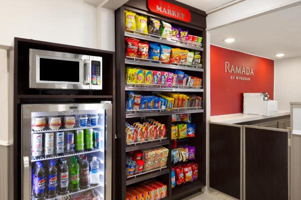 Fotografie 7: Ramada by Wyndham Medford Airport North