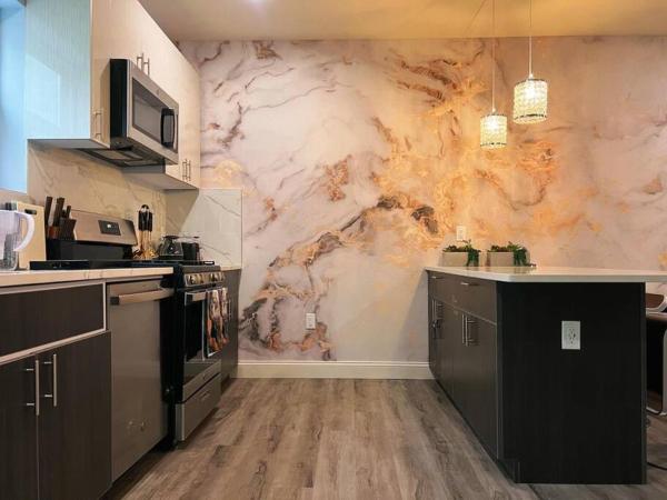 Fotografie 4: Spacious & Stylish 2BR 2BA - Easy NYC Commute