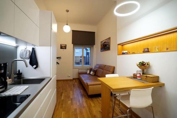 Cozy apartment with garage, Prague